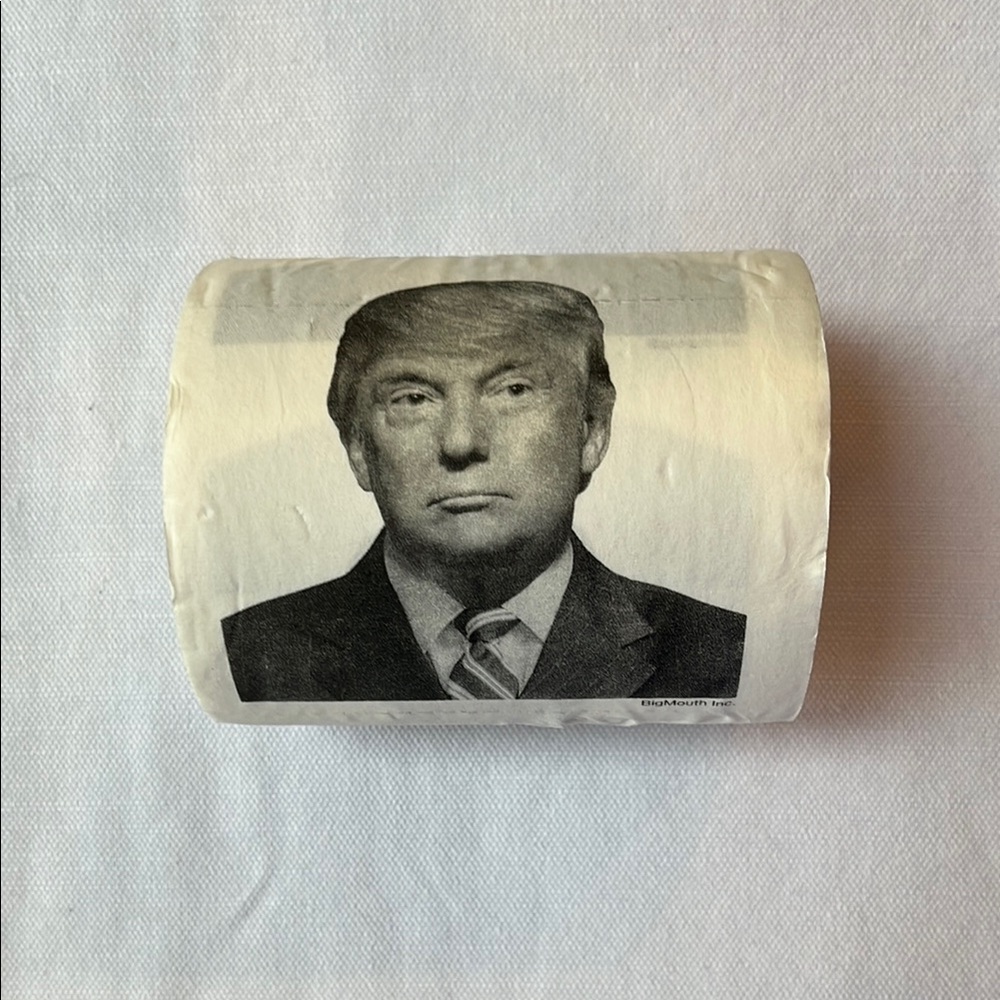 BIGMOUTH INC. Novelty Toilet Paper